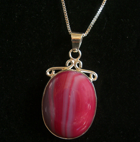 Gorgeous Botswana Red Agate set in a 925 Sterling Silver Pendant