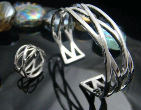 Premium 92.5% Sterling Silver Cuff Bracelet and Matching Ring Set