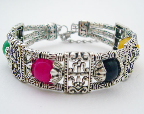 Handcrafted Tibet Silver Multicolor Bracelet with four vibrant beads